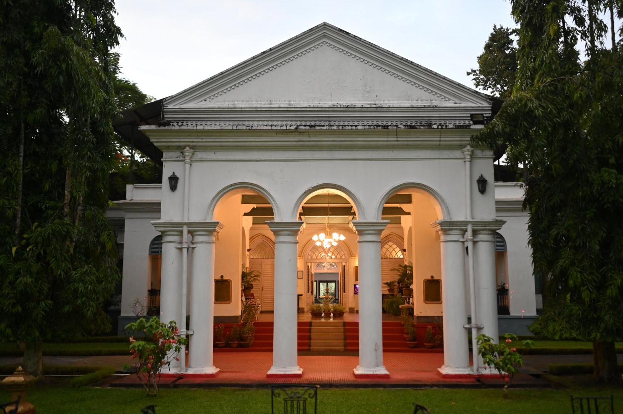Thengal Manor Hotel Jorhat Exterior photo